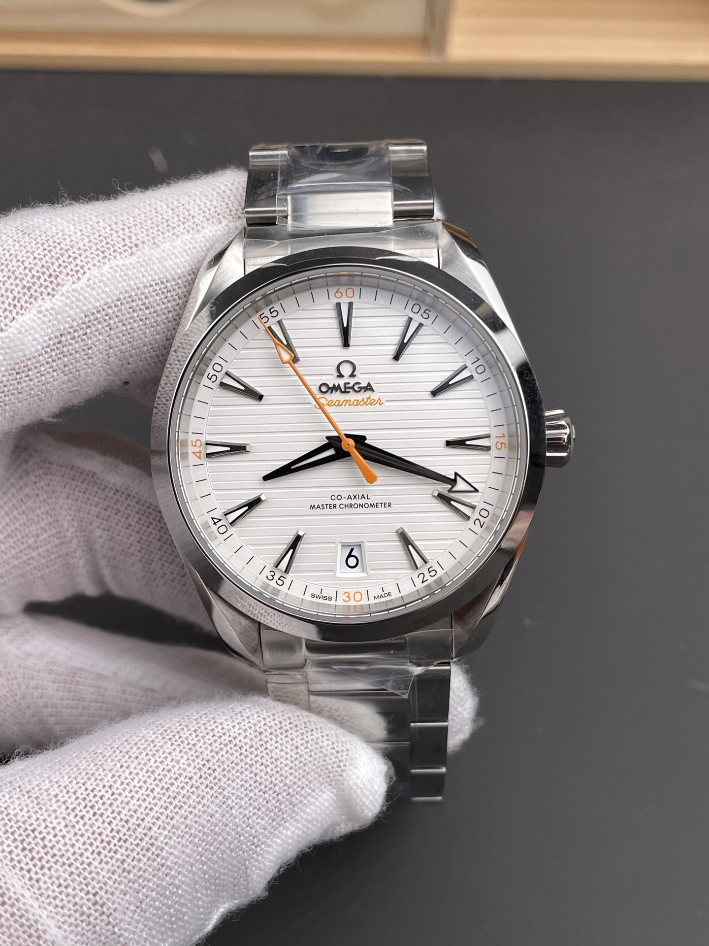 CBD Factory Omega Seamaster Aqua Terra 150M 41mm White Dial Orange Accents (220.10.41.21.02.001) 1:1 Super Clone – DD8900 Movement Affordable 271